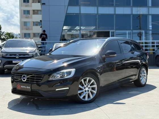 VOLVO V60 2.0 T5 KINETIC TURBO GASOLINA 4P AUTOMÁTICO